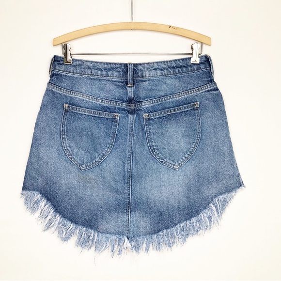 Free people with the free Bailey denim fringe mini skirt - Picture 3 of 12